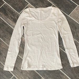 Aeropostale scoop neck long sleeve